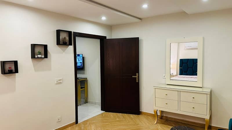 we are offering a 3 furnished apartment for sale in aa block 4