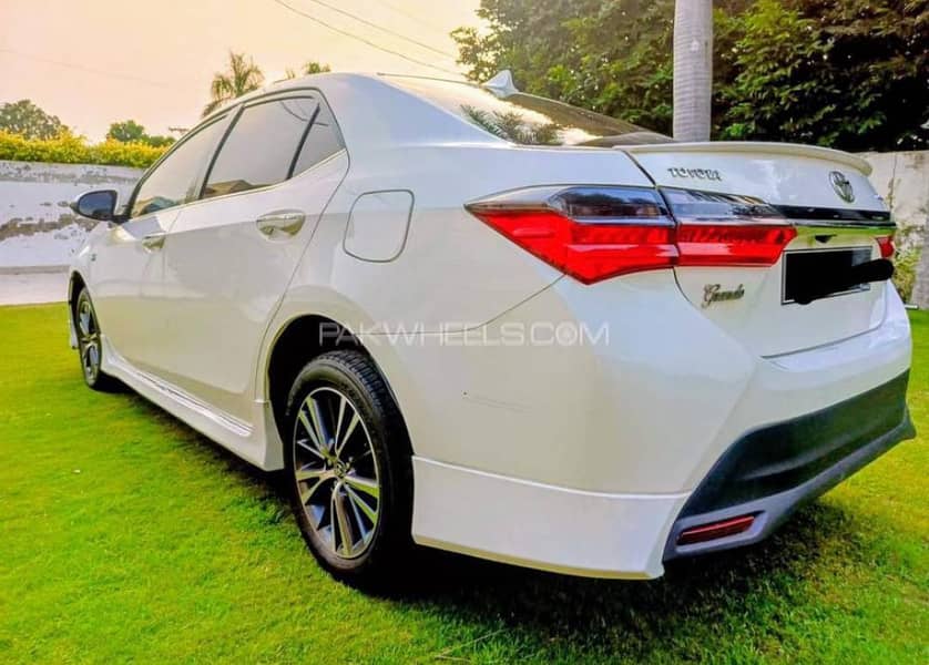 Toyota Corolla Altis 2019 1.8 3