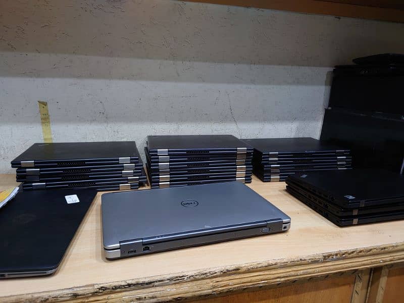 laptop Lot ,imported from Dubai , touch and type 10