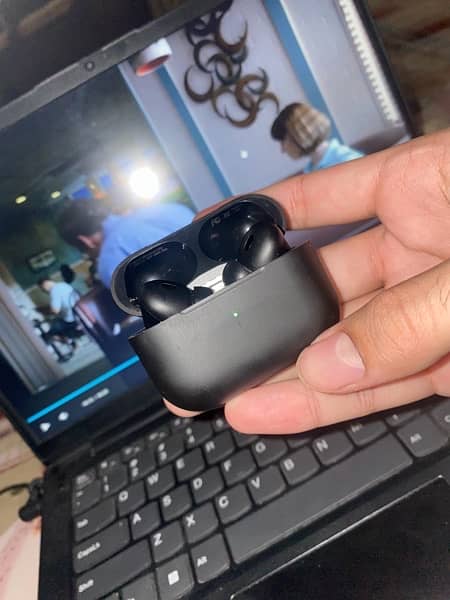 airpods pro 2nd ganeration 1