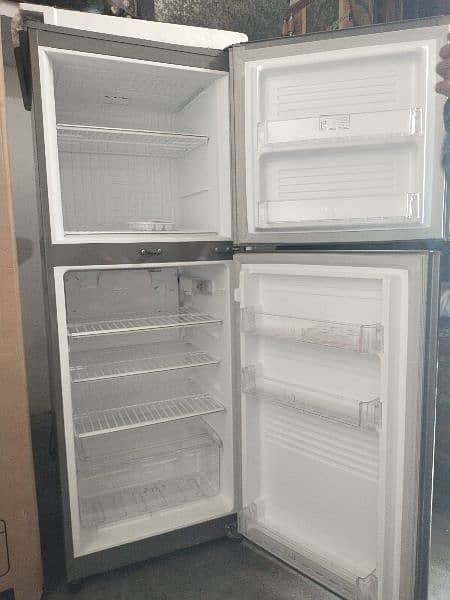 PEL refrigerator 2350CG 3