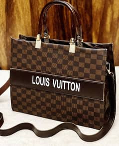 New arrival 
 louis Vuitton
Aaa quality