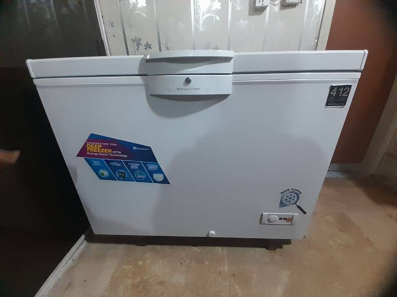 white deep freezer 1