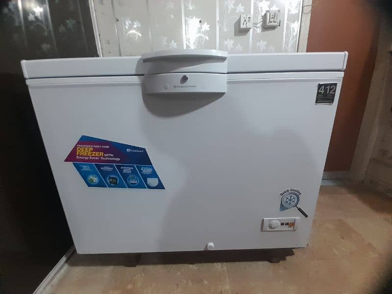 white deep freezer 3