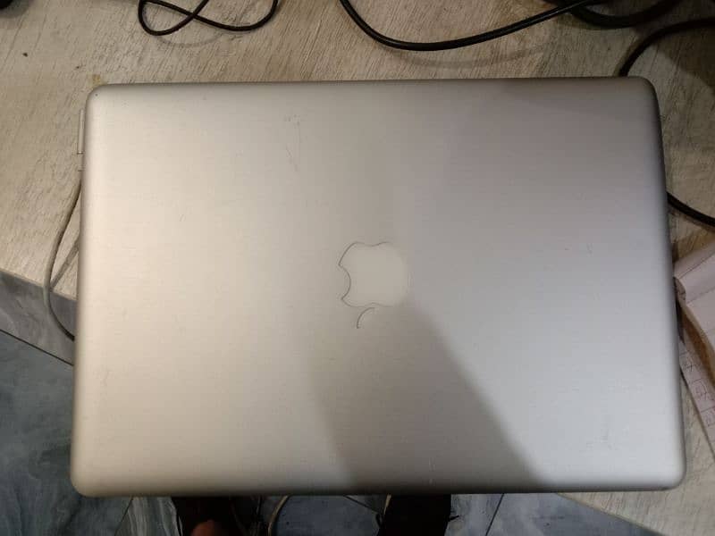 MACBOOK PRO 2012 (8/500) Classic Design with Reliable Performance 3