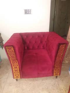 5 seater sofa with a table