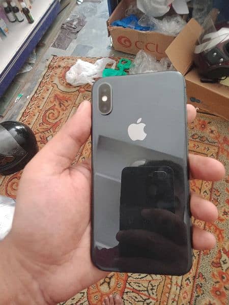 Iphone xs dual sim 4