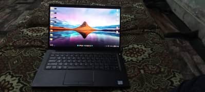 Dell Latitude 7400 0