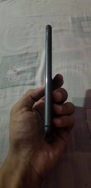 Iphone 8 plus 256gb varient non. 3