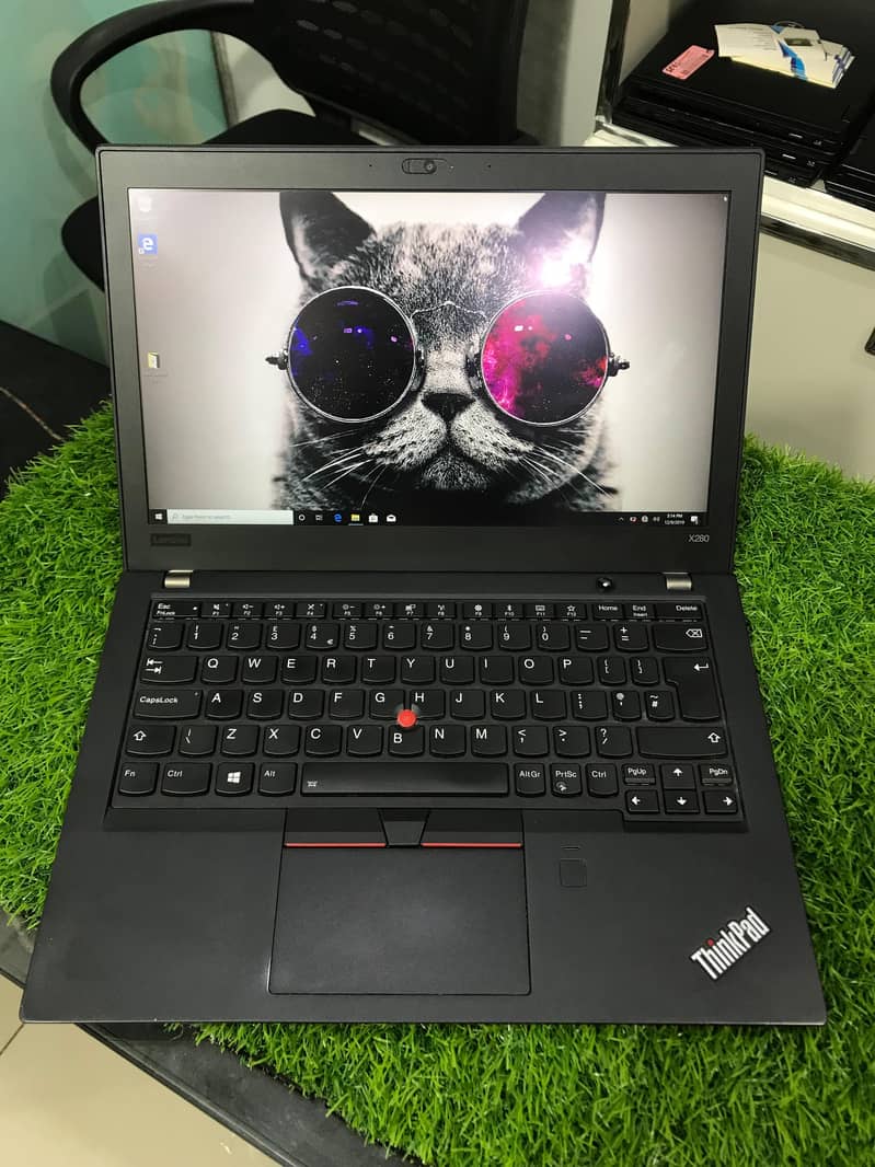 Lenovo X280  i7 8th Gen 16GB RAM , 256GB SSD ! 1