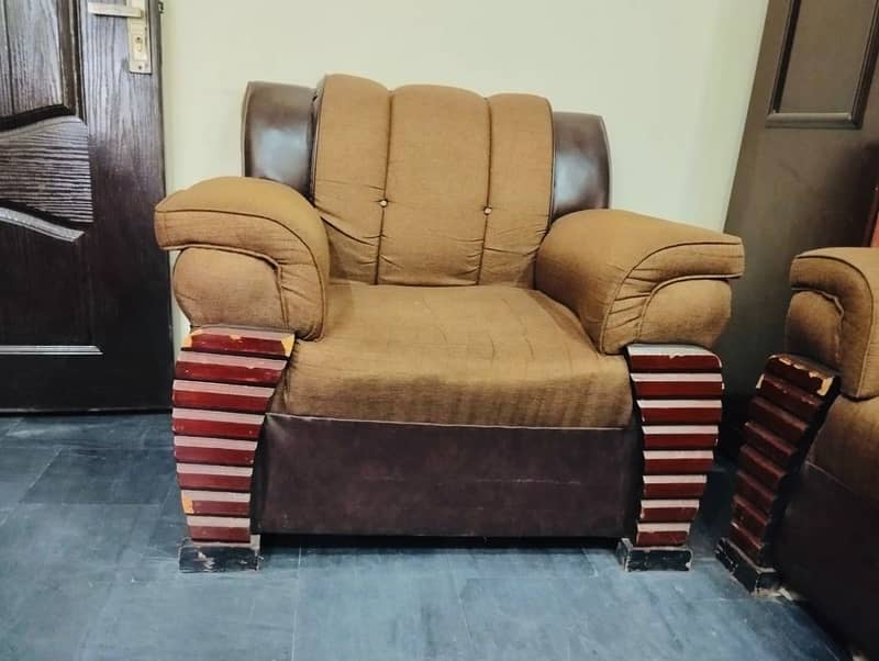 Sofa Set/Wooden Sofa/5 seater sofa/Poshish sofa/Furniture 1