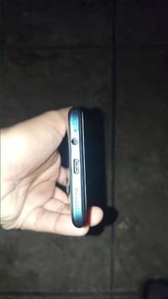 infinix hot 11 4/128   all original 9/10 codition