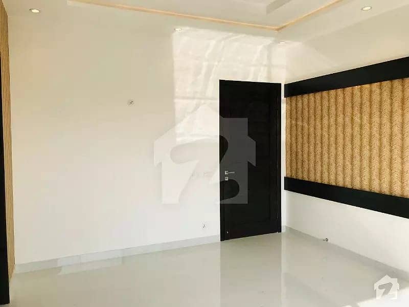 1 Kanal Most Elegant Slightly Used Modern Design Bungalow For Sale At Prime Location In DHA Phase 5 13