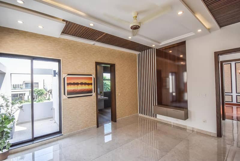 One Kanal Modern Style Straight Line Bungalow Design By Reputed Architect Available For Rent 41