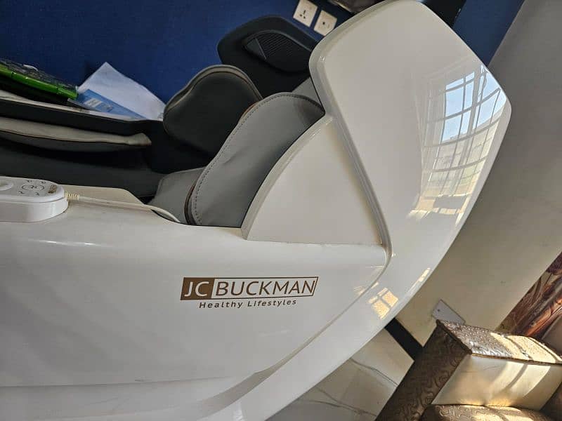 JC Buckman Massage Chair TMC-331 - Excellent Condition, Gently Used 2