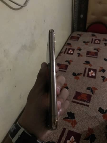 i phone 11 pro max 256 gb non pta 3