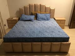 king size wooden bed with 02 side tables