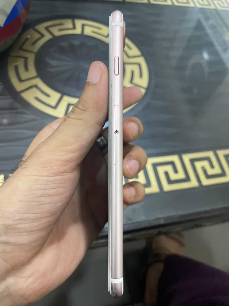 iPhone 7 Plus PTA Approved Clean Condition 2