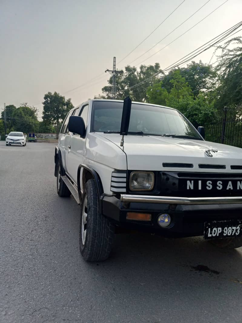 Nissan Patrol 1994 2