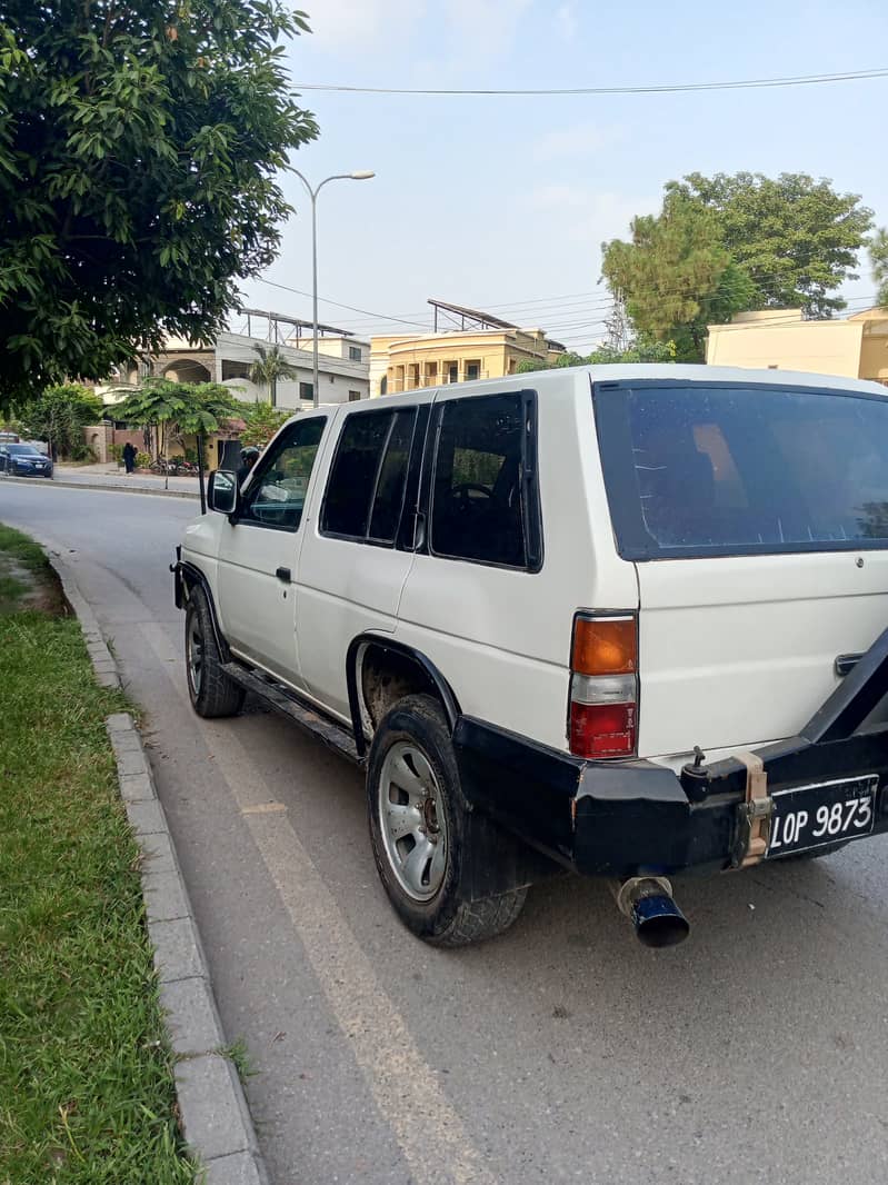 Nissan Patrol 1994 8