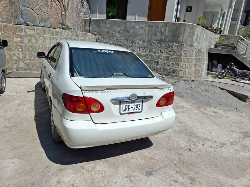 Toyota Corolla 2.0 D 2002 4