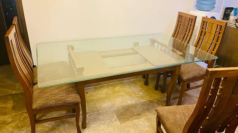 6 seater dining table 4