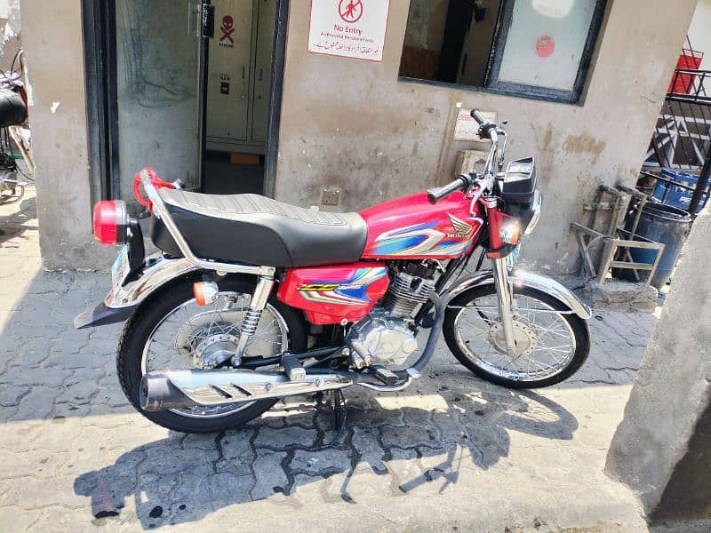 Honda CG 125 model 2022 lush condition Double saman 7