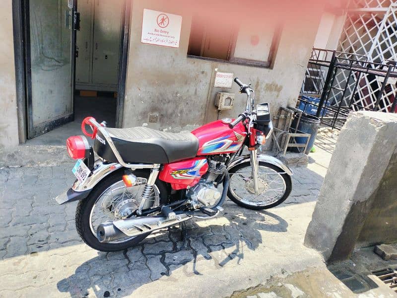 Honda CG 125 model 2022 lush condition Double saman 8