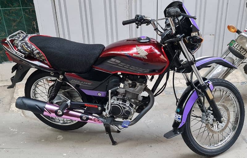 Honda Deluxe 2018 model 2019 Registered 3 Digit Lahore Nmbr 10/10 new. 3