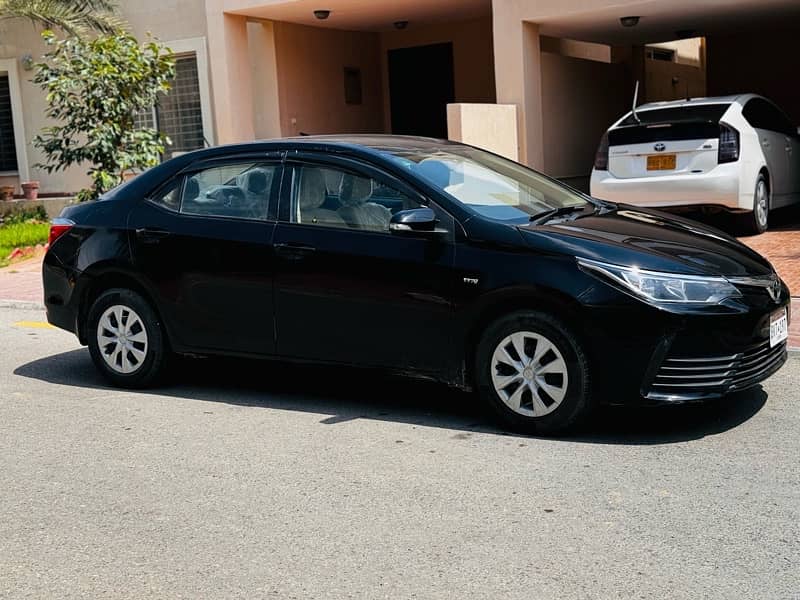 Toyota Corolla GLI 2017 AUTOMATIC MINT CONDITION 9