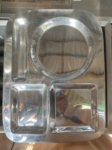 SS tray for cafeteria and restaurant 0