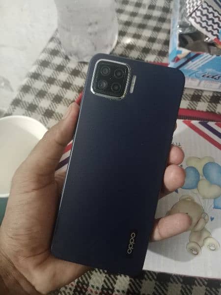 (Oppo F 17 )  (8/128 ) condition 10/ 8 charger dabba 5