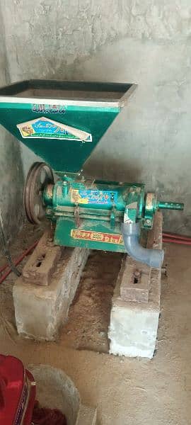 Aata chaki ,peter engine ,dhan machine for sell 4