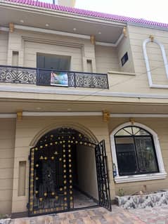 3 MARLA BRAND NEW CORNER DOUBLE STOREY SPANISH HOUSE FOR SALE IN HIGH COURT SOCIETY ORIGINAL PICS. WALKIMG DISTANCE FROM PIA MAIN BOULEVARD AND UMT