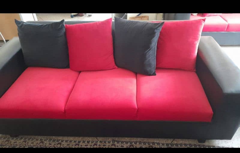 7 seater sofa set just like new 0