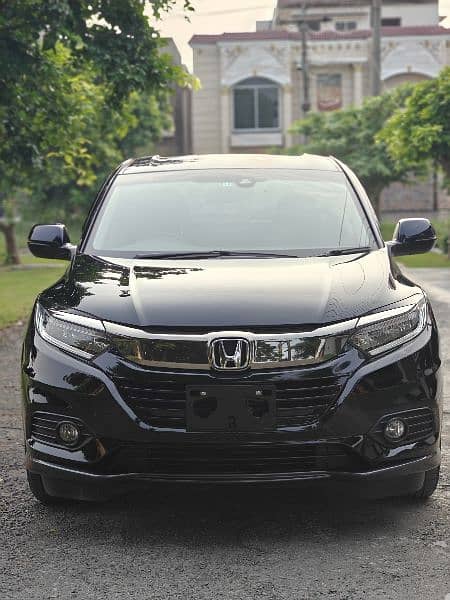 Honda Vezel 2019 x sensing 16