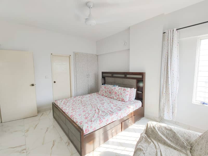 2 BED DD FLAT FOR SALE IN GULSHAN-E-IQBAL 13 D/3 6