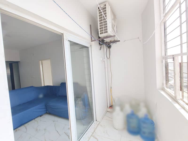 2 BED DD FLAT FOR SALE IN GULSHAN-E-IQBAL 13 D/3 14