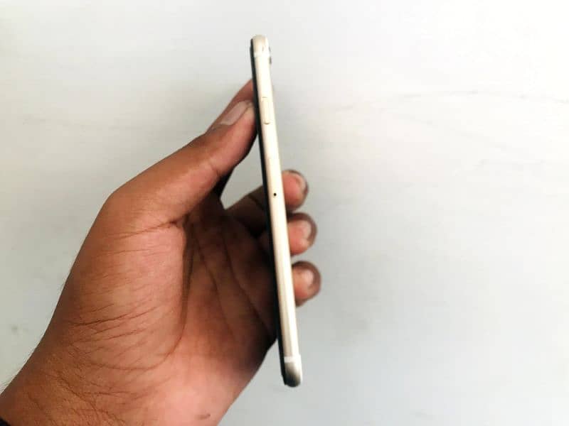 iphone 6  64gb pta uproved lush condition 3