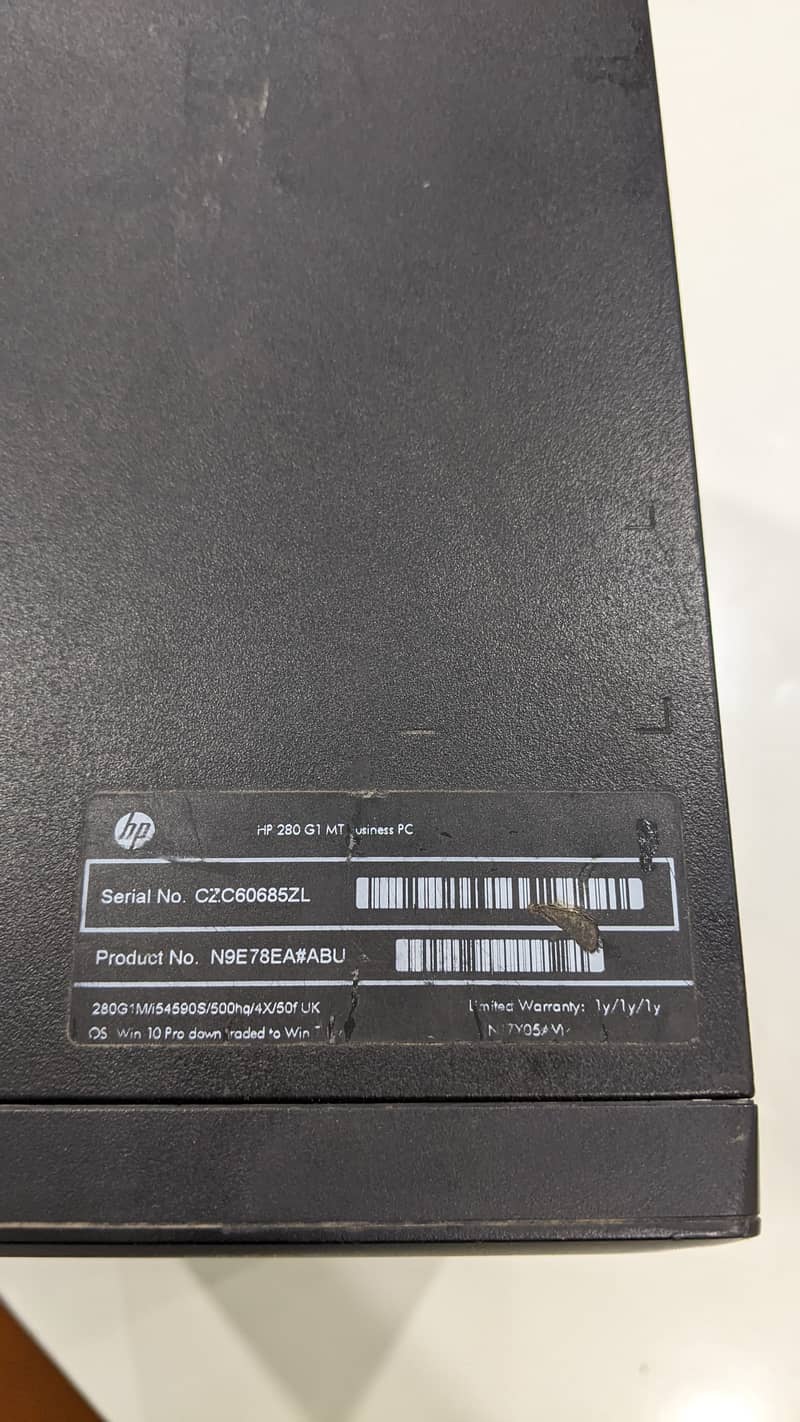 Hp Core i5 4th generation condition 10 by 10 contact whatspp 3