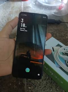 Oppo f15 (8/256) 0