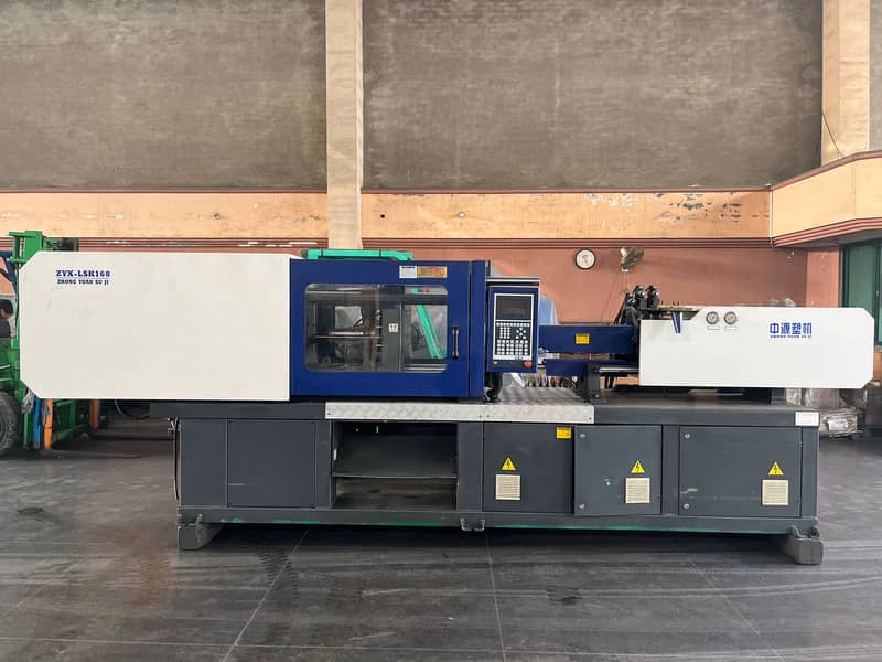 Brand new injection molding machine for sale / INJECTION MOLDING 5