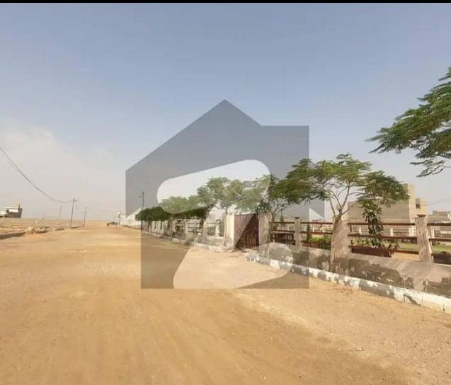 Prime Location Plot Available For Sale 120 Sq Yards 2