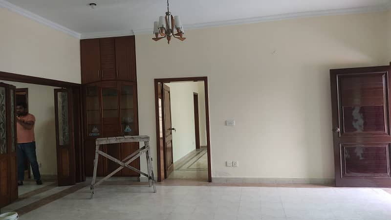 1 KANAL UPPER PORTION WITH SEPARATE GATE AVAILABLE FOR RENT IN SUI GAS SOCIETY 2