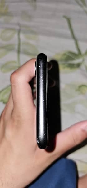 iphone  11 Non pta 2