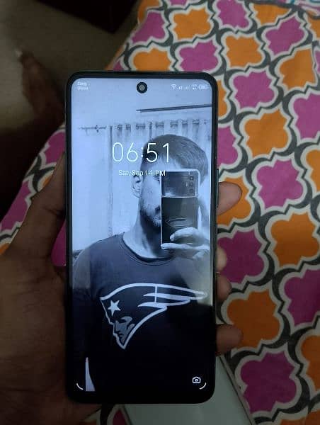 Tecno Spark 8 pro 0