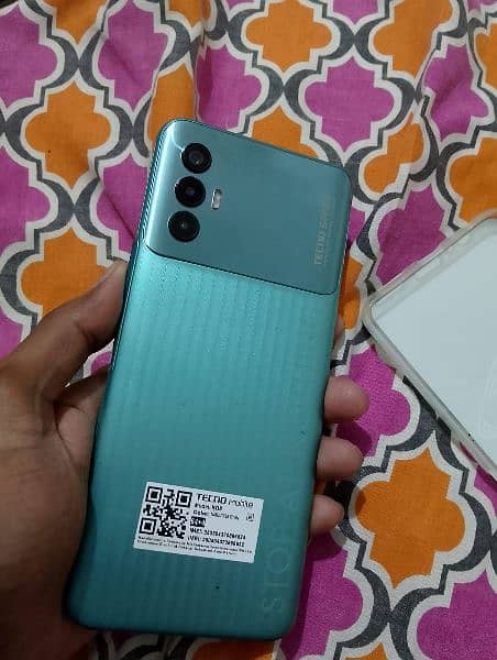 Tecno Spark 8 pro 2