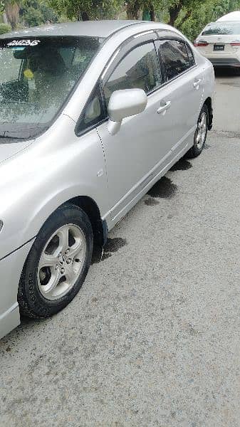 Honda Civic VTi 2011 4