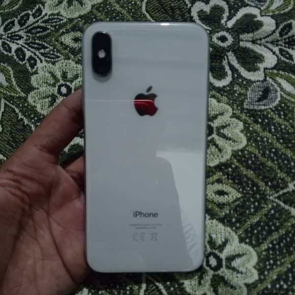 i phone x 64gb pta approved box sath 6