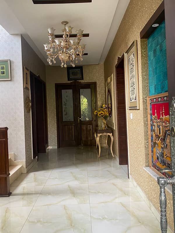 A beautiful and luxuries house for sale in DHA phase 4, AA block 13